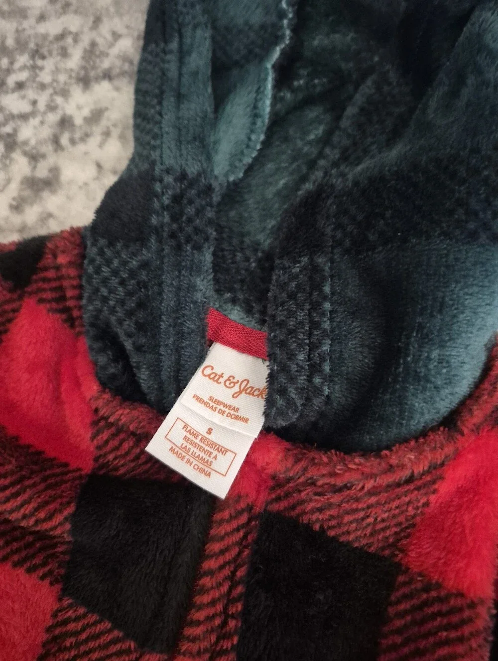 Cat and jack plaid onesie size kids small